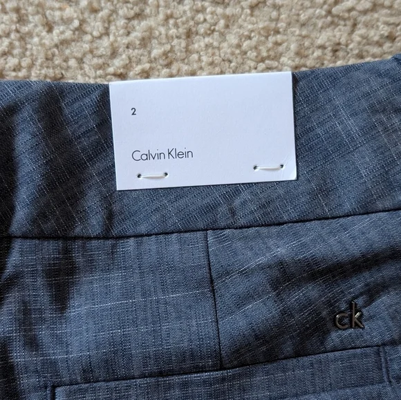 New With Tags Calvin Klein Gray Blue Scallop Bottom Chino Shorts Size 2 - Picture 6 of 7